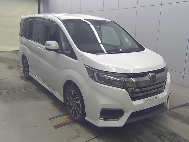 80345 Honda Step wagon RP3 2018 г. (Honda Kansai)